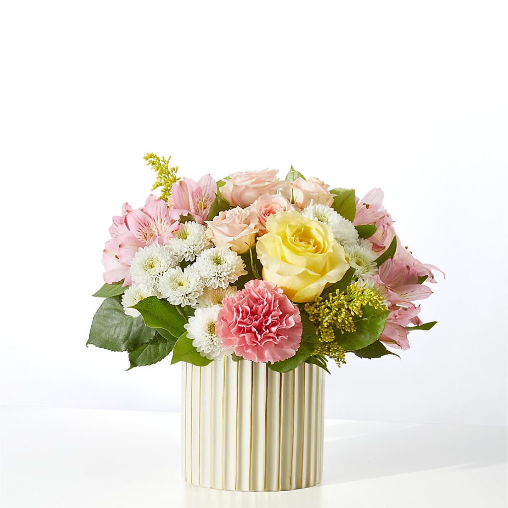 Watercolors Bouquet – Jy Floristeria, Trenton NJ