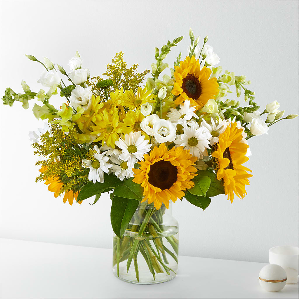 Hello Sunshine Bouquet – Jy Floristeria, Trenton NJ