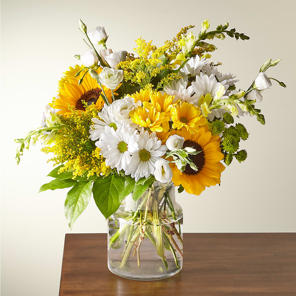 Hello Sunshine Bouquet – Jy Floristeria, Trenton NJ