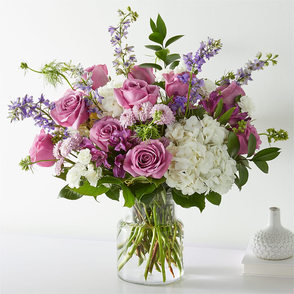 Violet Caress Bouquet – Jy Floristeria, Trenton NJ