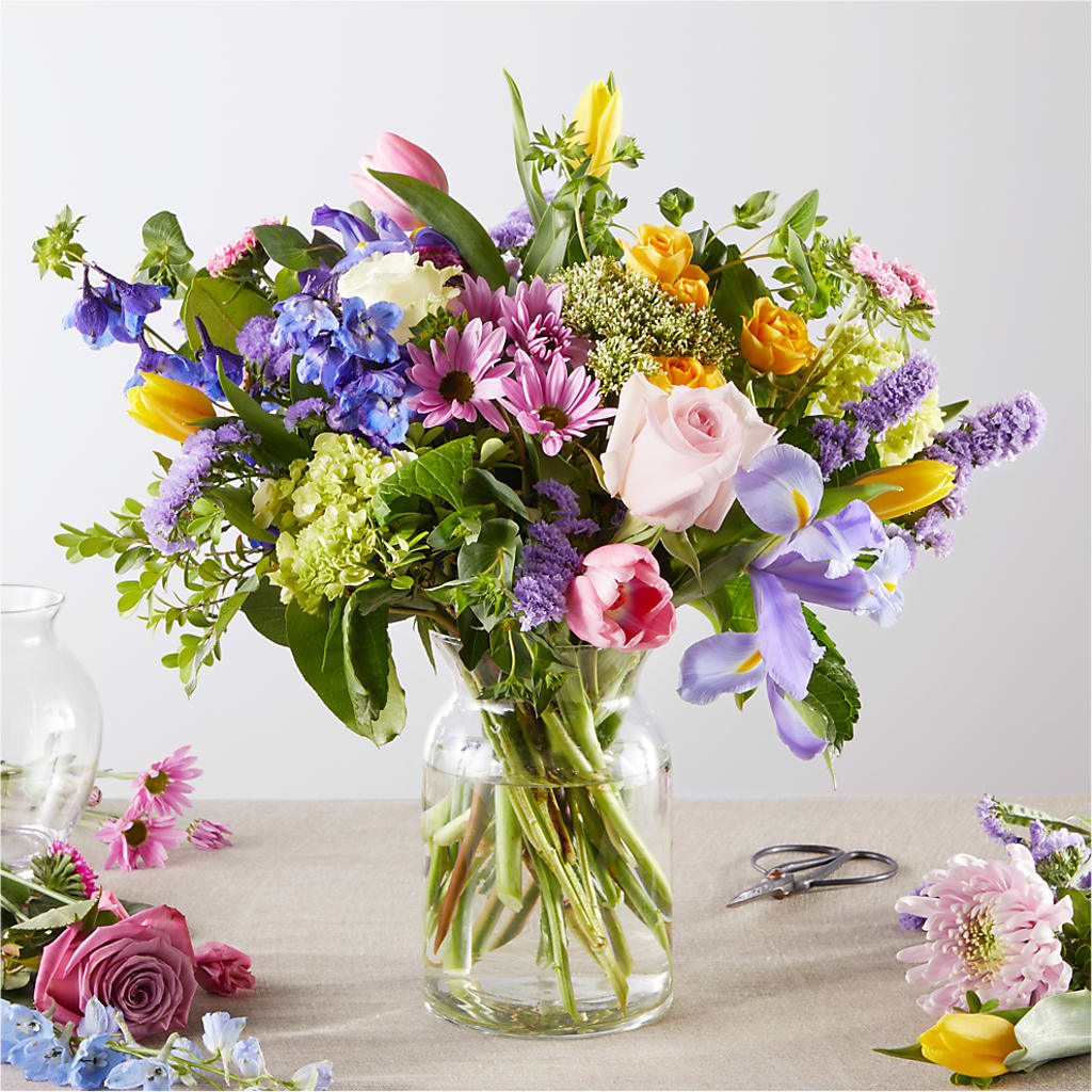 Pastel Tradition - A Florist Original – Jy Floristeria, Trenton NJ