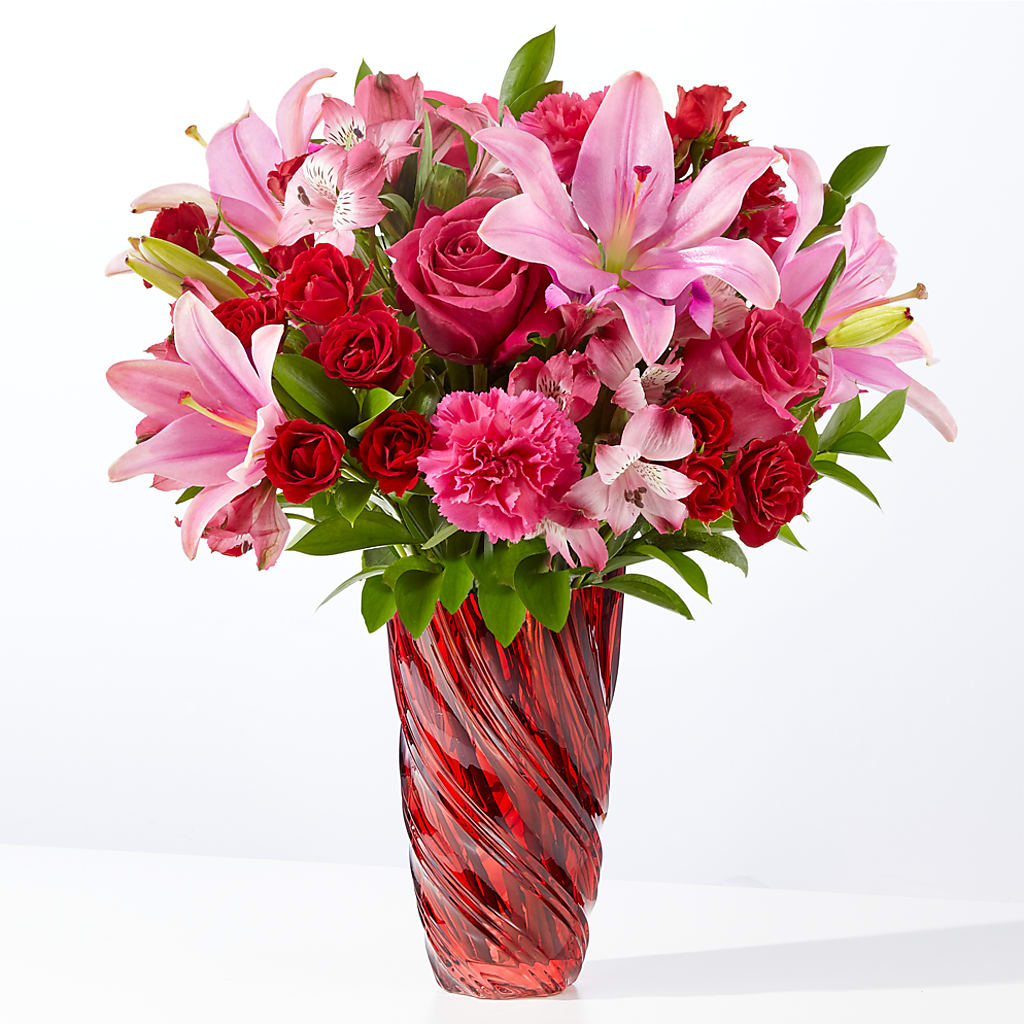 In Love Bouquet with Luxe Swirl Vase – Jy Floristeria, Trenton NJ