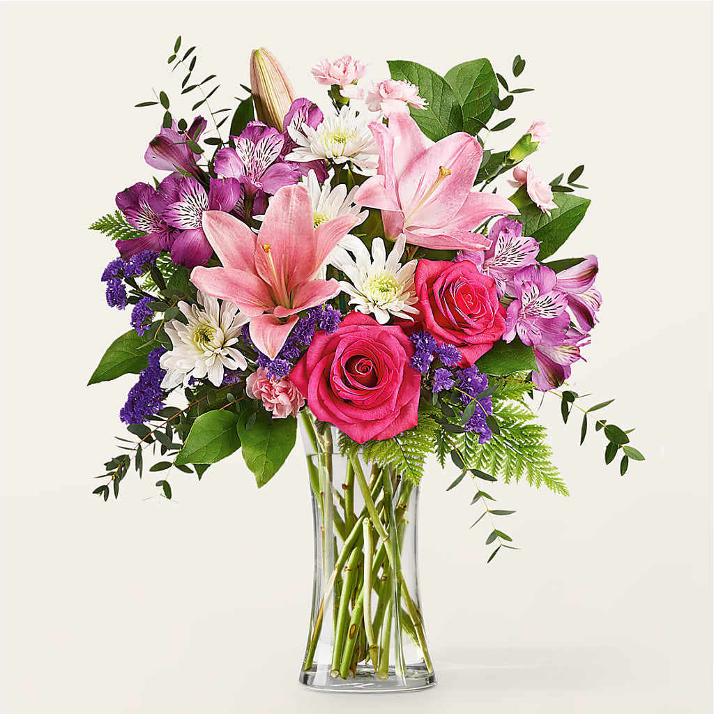 Lace & Pearls Bouquet – Jy Floristeria, Trenton NJ