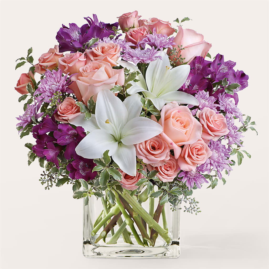 Mani Pedi Bouquet – Jy Floristeria, Trenton NJ