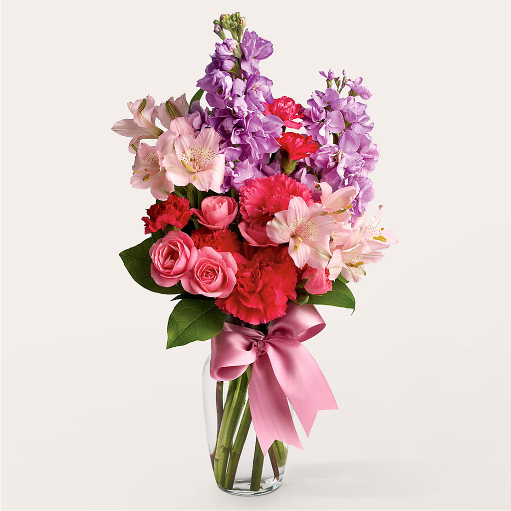 Main Character Bouquet – Jy Floristeria, Trenton NJ