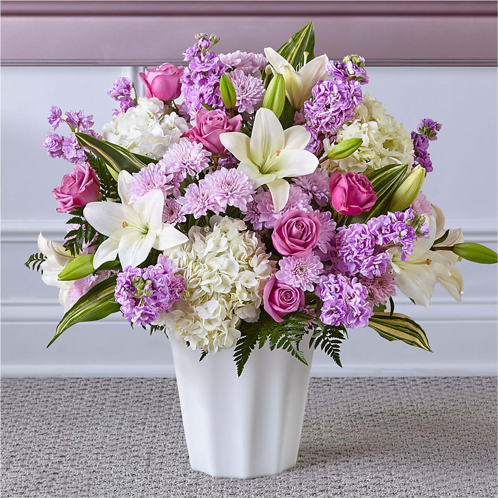 Heaven Sent Floor Basket – Jy Floristeria, Trenton NJ