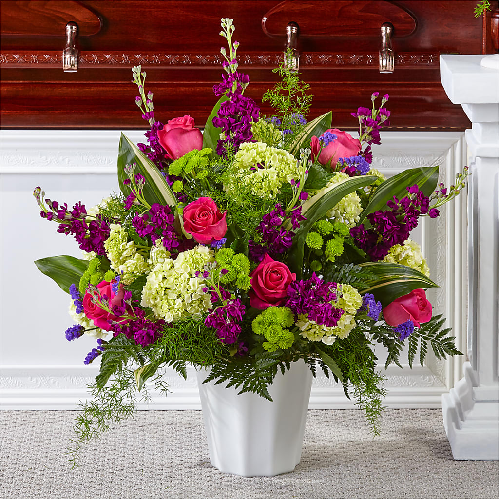 Beautiful Horizons Floor Basket – Jy Floristeria, Trenton NJ