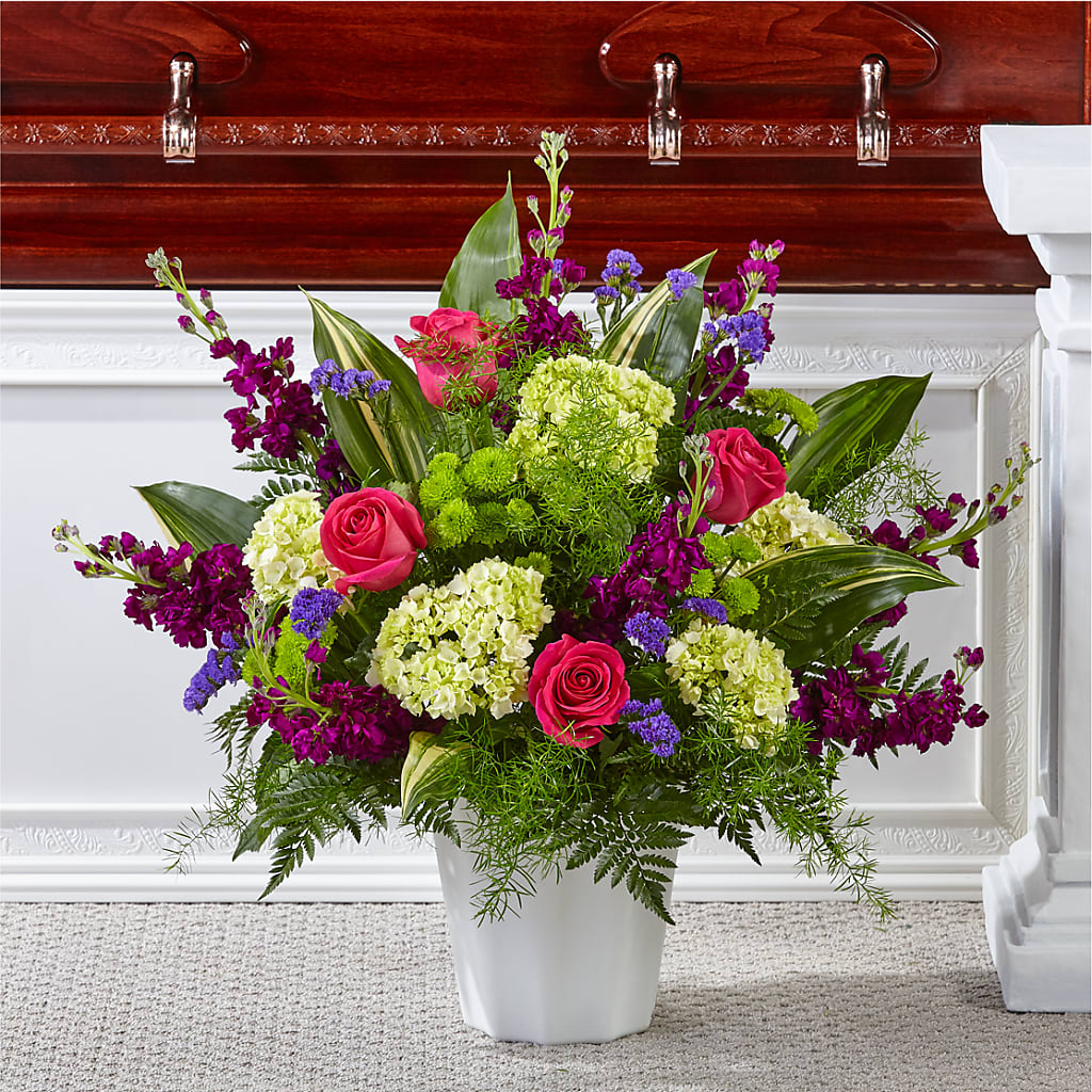 Beautiful Horizons Floor Basket – Jy Floristeria, Trenton NJ