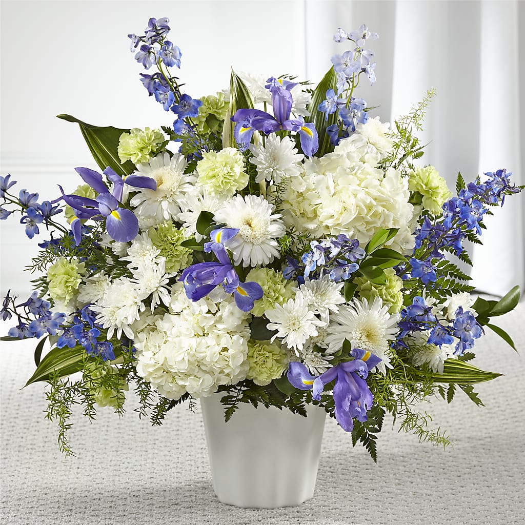 Soft Serenity Floor Basket – Jy Floristeria, Trenton NJ