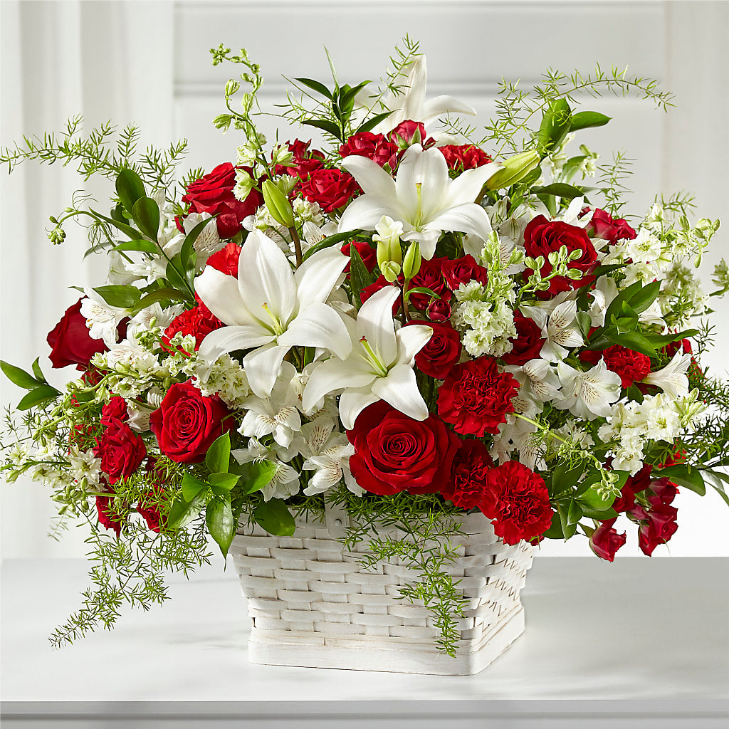 Sentiments of Love Arrangement – Jy Floristeria, Trenton NJ