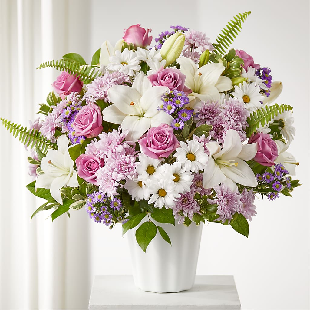 Warmest Thoughts Tabletop Basket – Jy Floristeria, Trenton NJ