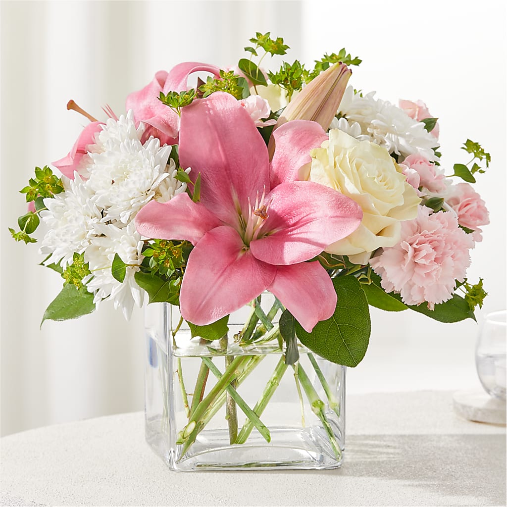 By Your Side Bouquet – Jy Floristeria, Trenton NJ
