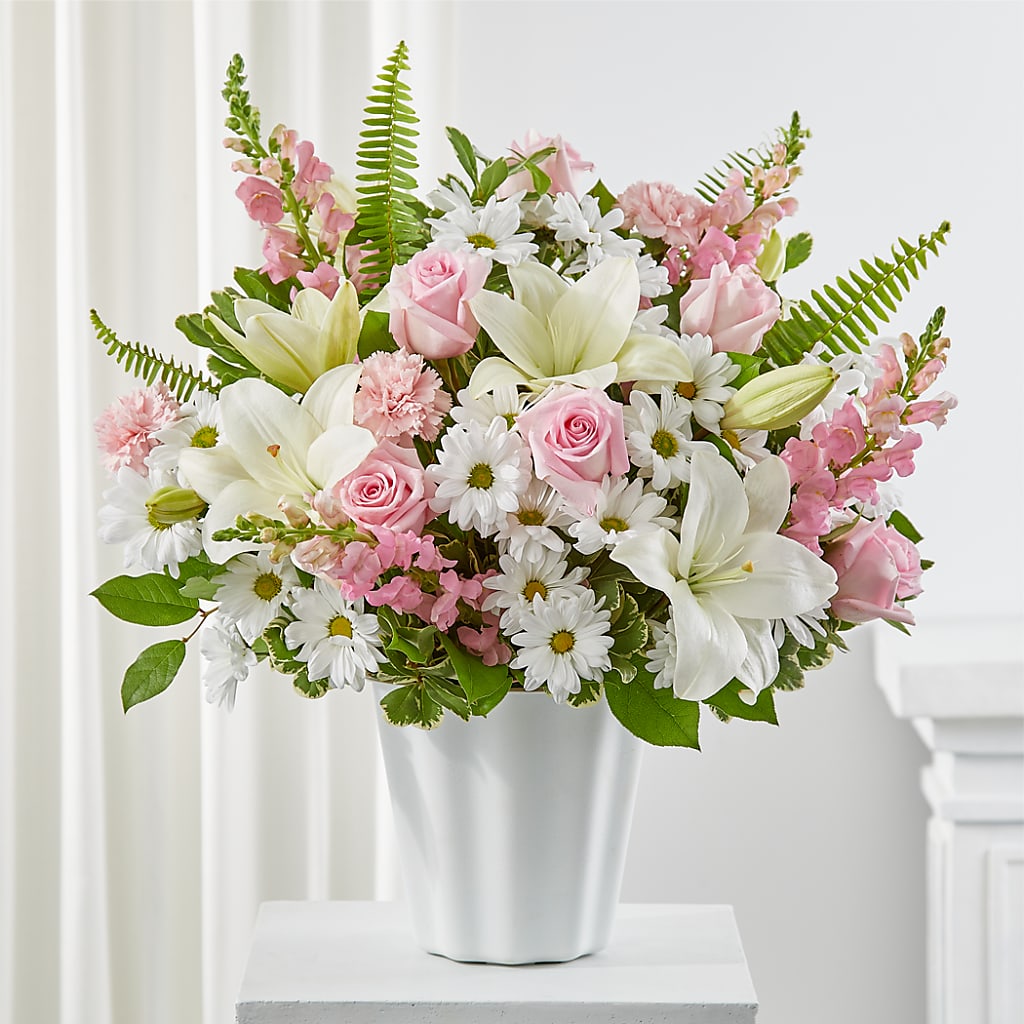 Soft Touch Tabletop Basket – Jy Floristeria, Trenton NJ