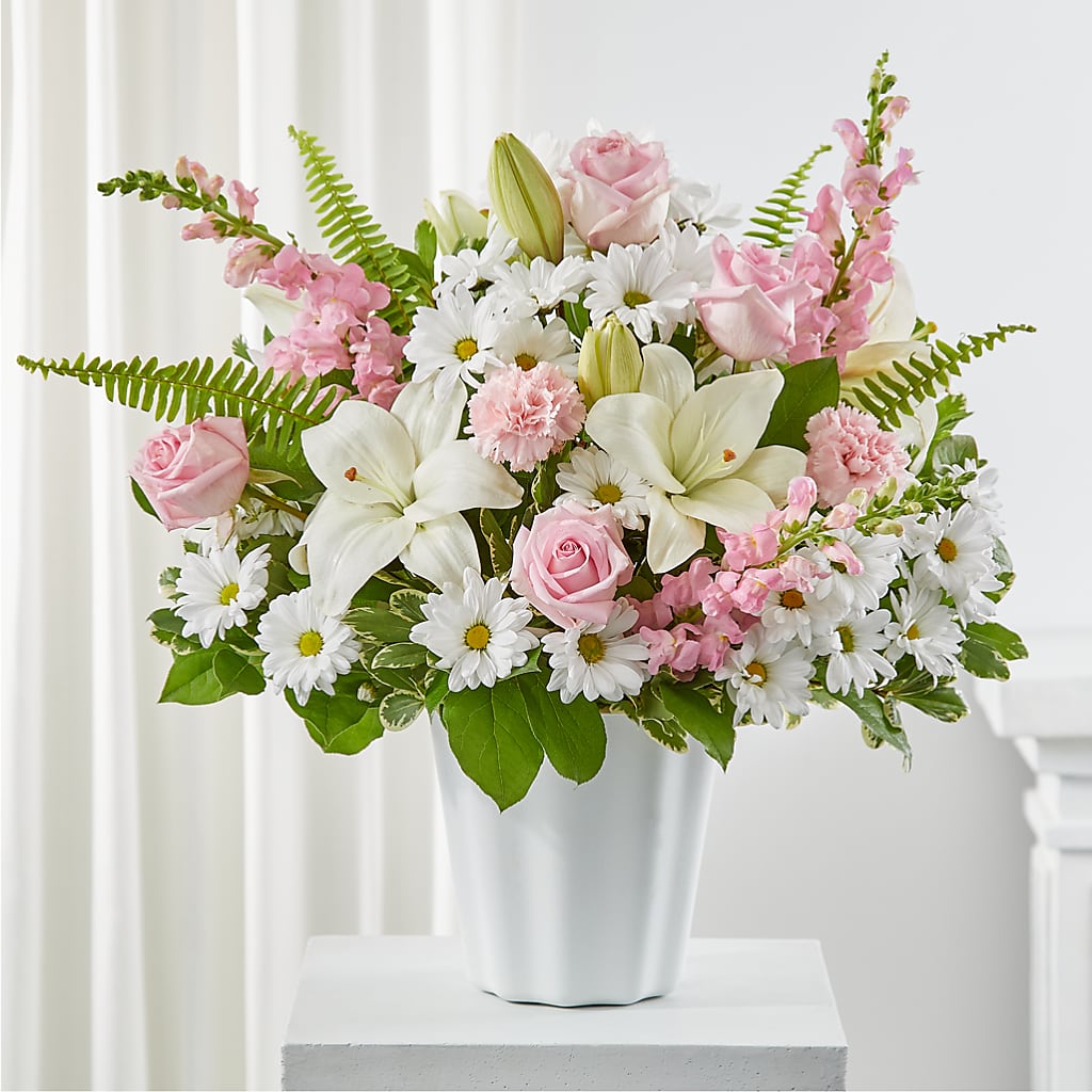 Soft Touch Tabletop Basket – Jy Floristeria, Trenton NJ