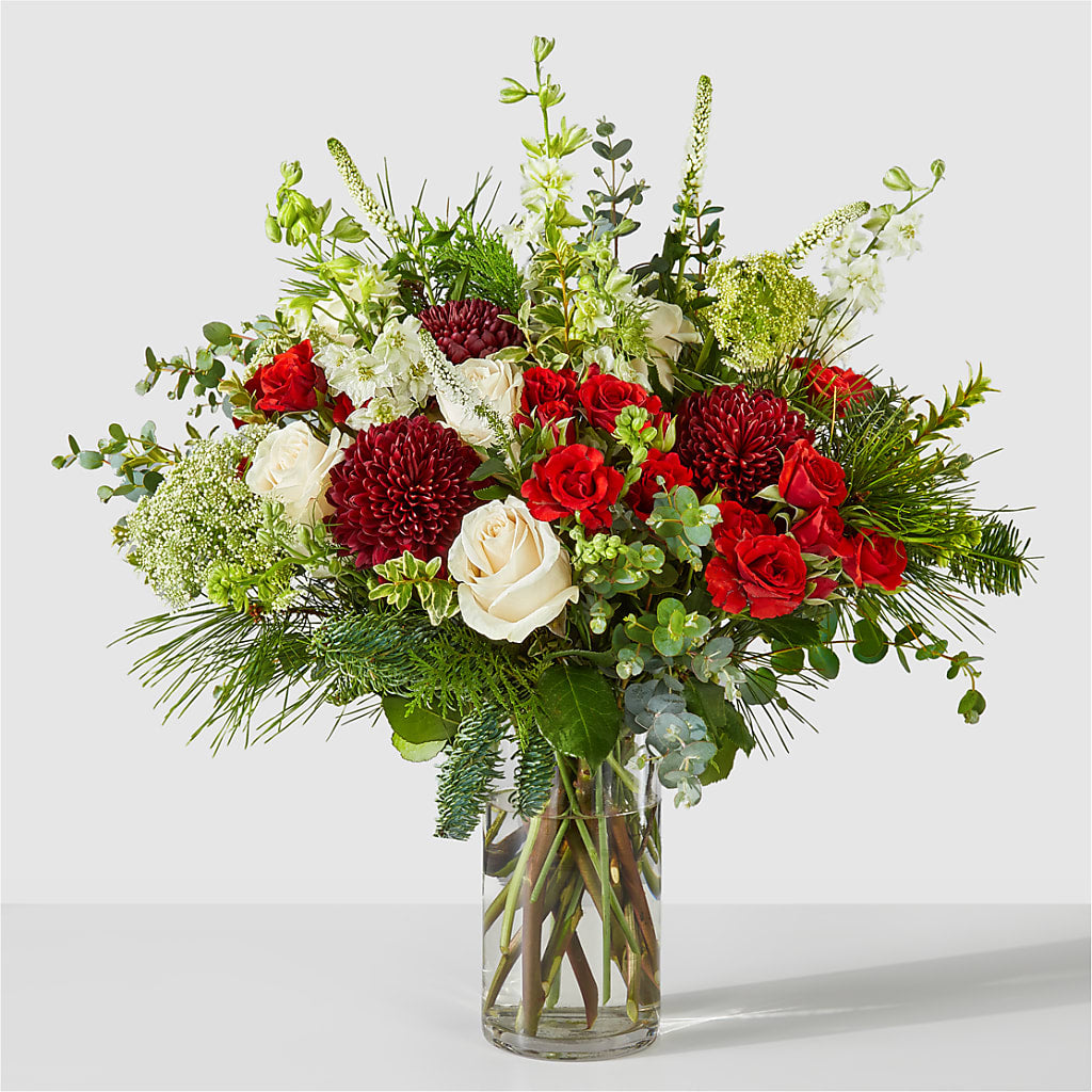 Favorite Traditions Bouquet – Jy Floristeria, Trenton NJ
