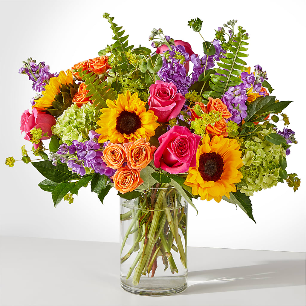 Vibrant Greetings Bouquet – Jy Floristeria, Trenton NJ