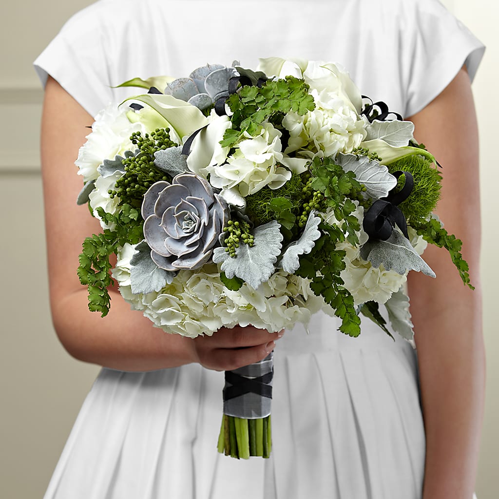 Sweet Innocence Bouquet – Jy Floristeria, Trenton NJ