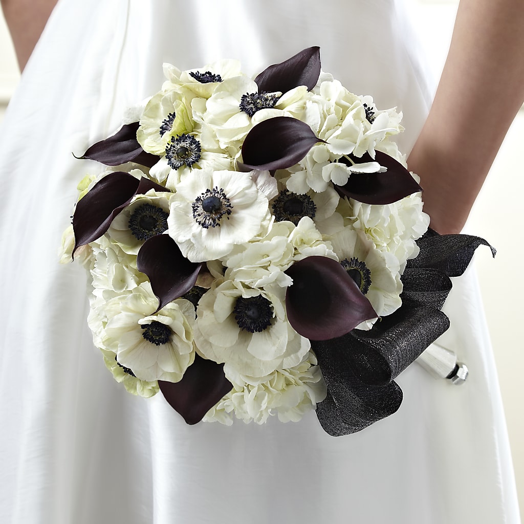 To Have and To Hold Bouquet – Jy Floristeria, Trenton NJ