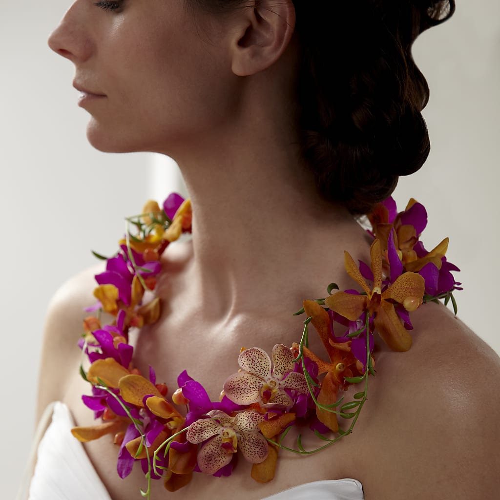 My Sweet Love Floral Necklace – Jy Floristeria, Trenton NJ