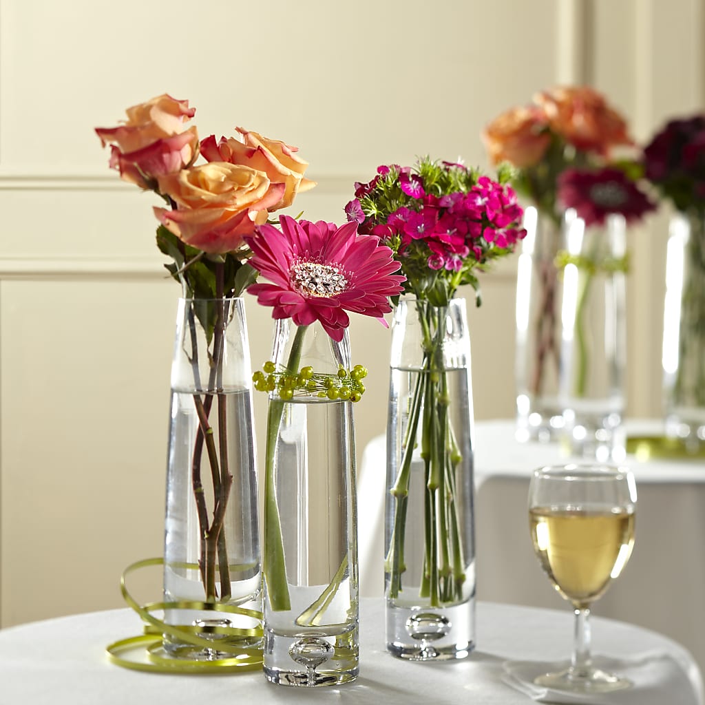 Sparkling Toast Centerpiece – Jy Floristeria, Trenton NJ
