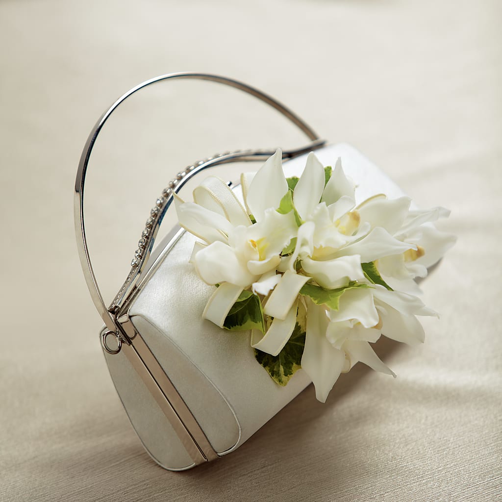 White Purse Decor – Jy Floristeria, Trenton NJ