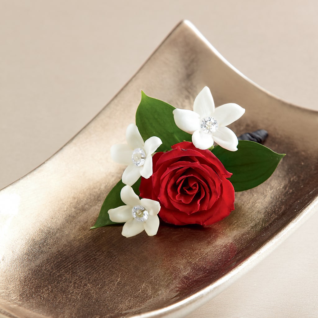 Poetry Boutonniere – Jy Floristeria, Trenton NJ