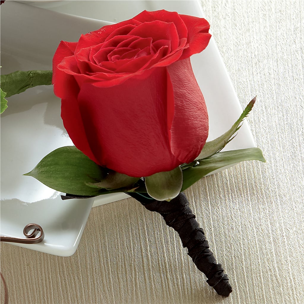 Red Rose Boutonniere – Jy Floristeria, Trenton NJ