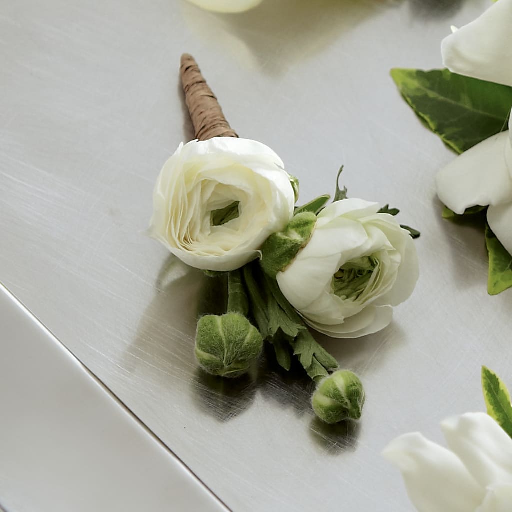 White Ranunculus Boutonniere – Jy Floristeria, Trenton NJ