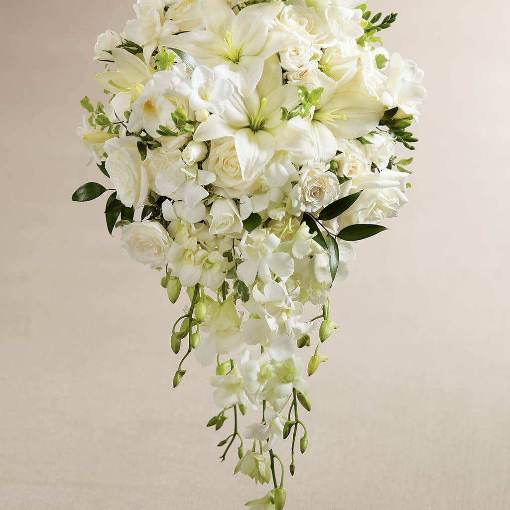 White Wonders Bouquet – Jy Floristeria, Trenton NJ
