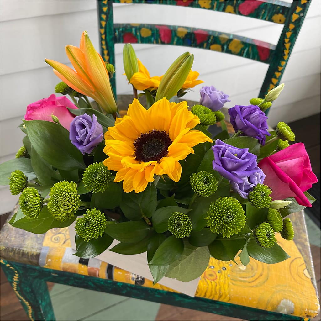 Best Day Box Bouquet –  Jy Floristeria, Trenton NJ
