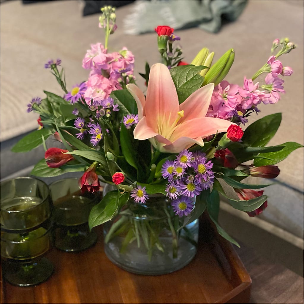 Romantique Bouquet –  Jy Floristeria, Trenton NJ