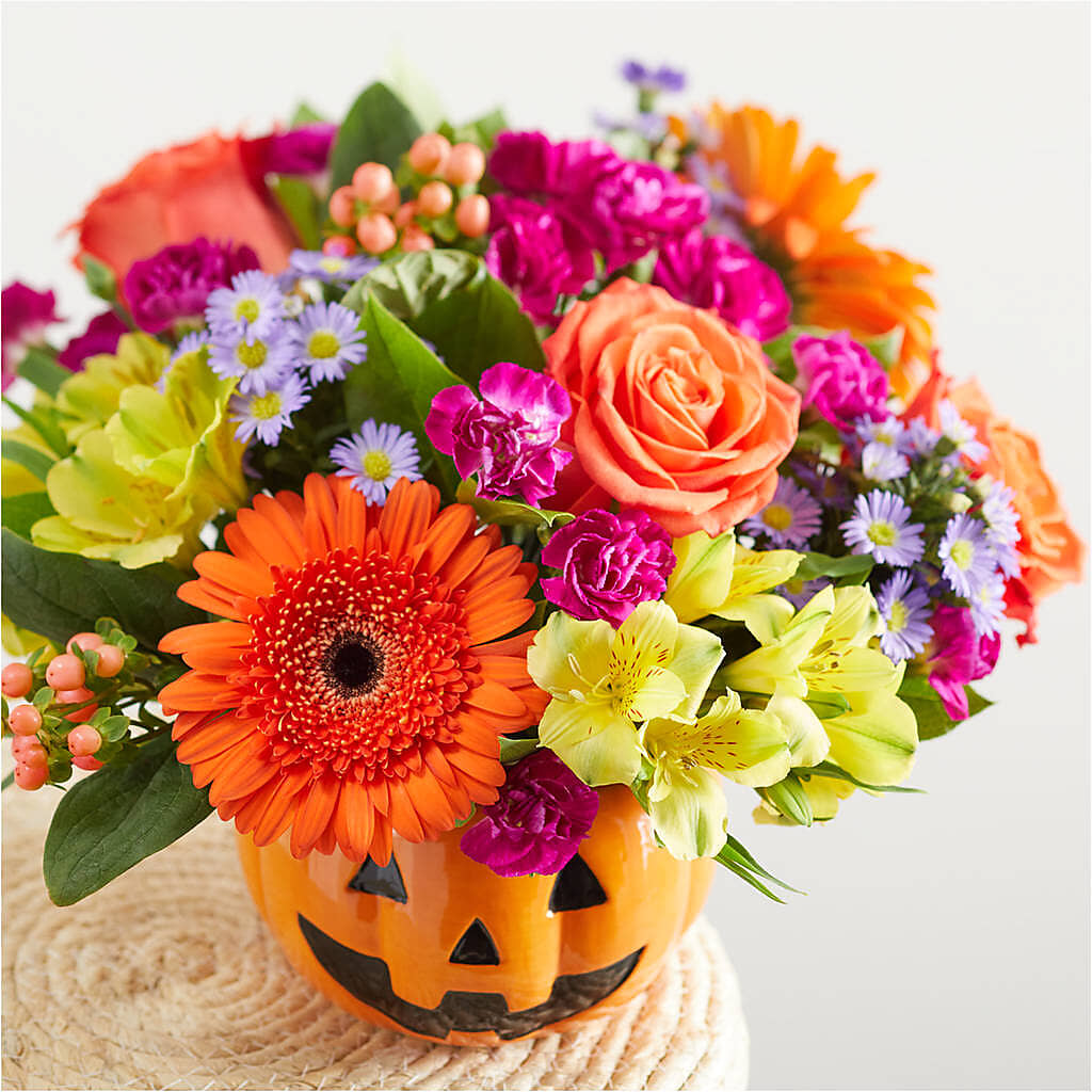 Tricks & Treats Pumpkin –  Jy Floristeria, Trenton NJ