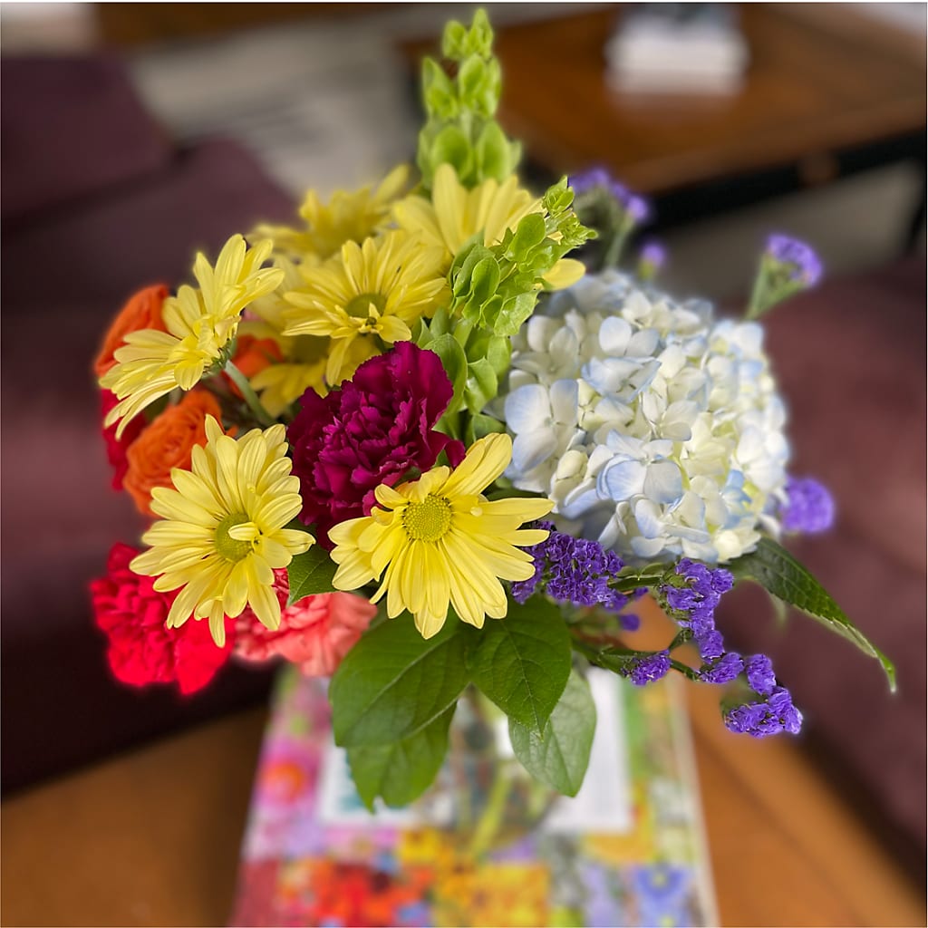 Summer Spectra - A Florist Original –  Jy Floristeria, Trenton NJ