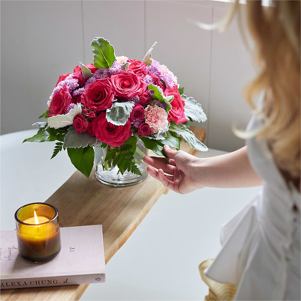 Sweet As Can Be Bouquet –  Jy Floristeria, Trenton NJ