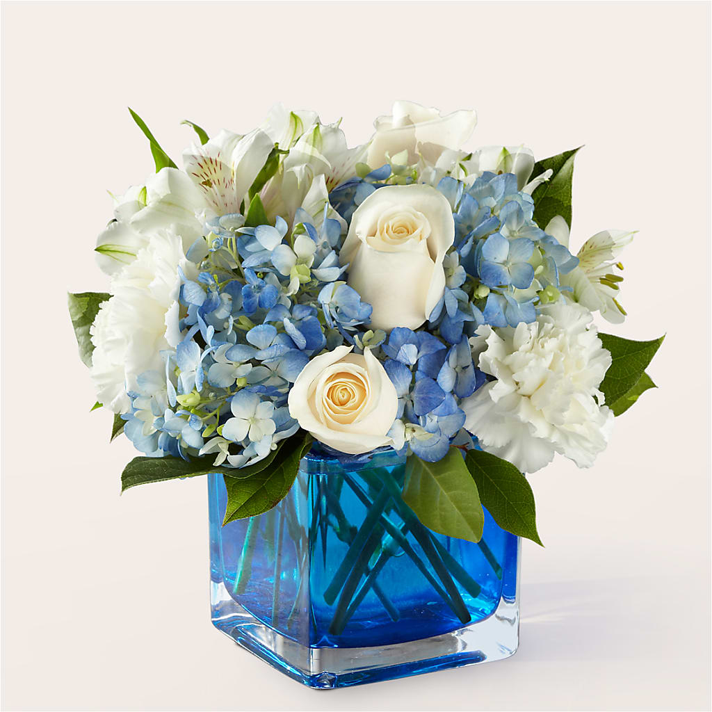 Soothing Waters Bouquet –  Jy Floristeria, Trenton NJ