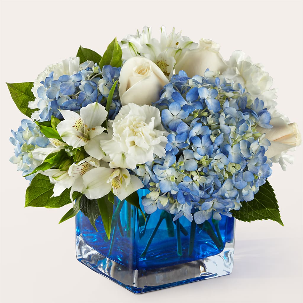 Soothing Waters Bouquet –  Jy Floristeria, Trenton NJ