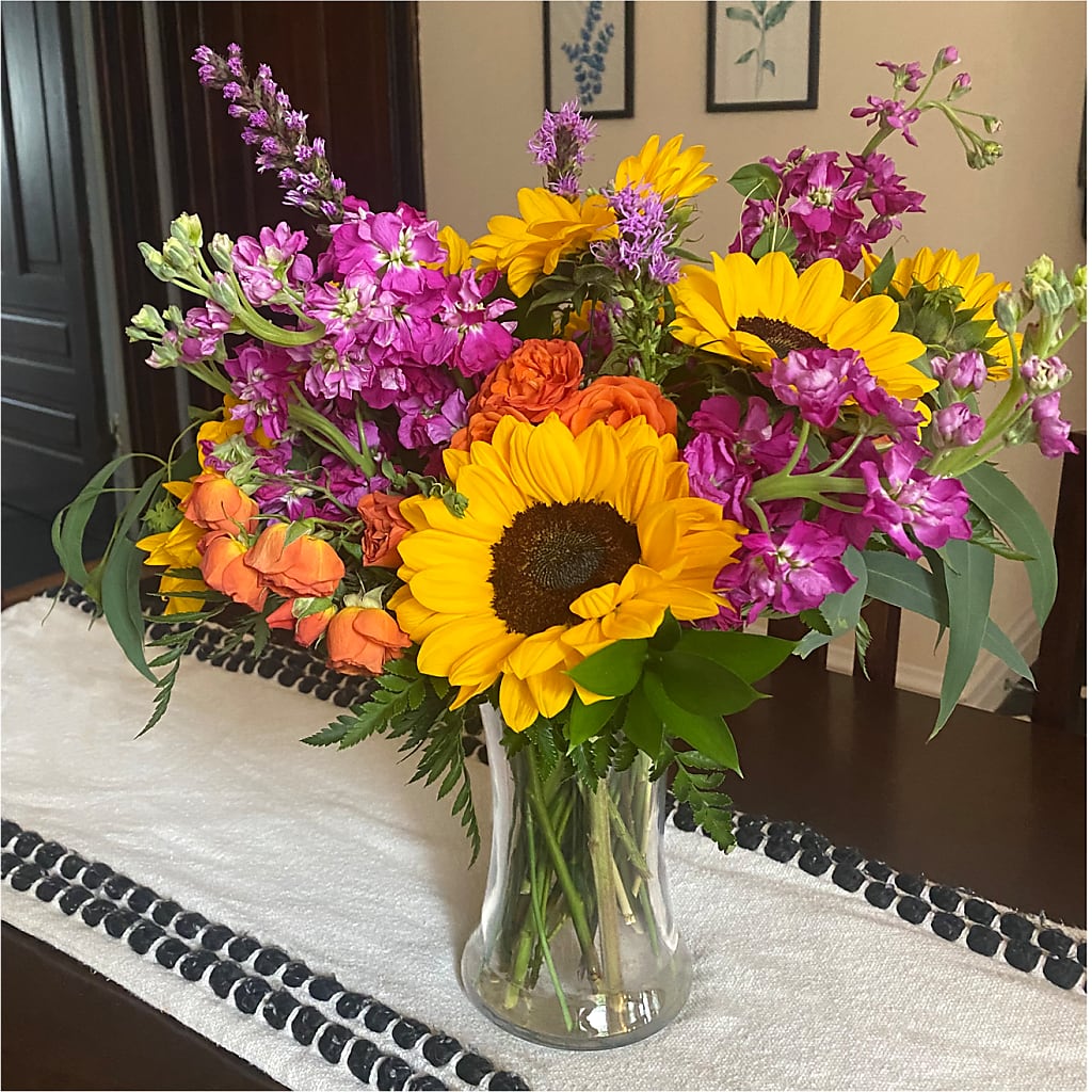 Rays of Life Bouquet –  Jy Floristeria, Trenton NJ
