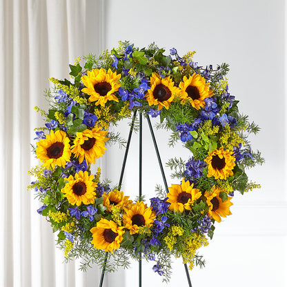 Bright Rays Wreath –  Jy Floristeria, Trenton NJ