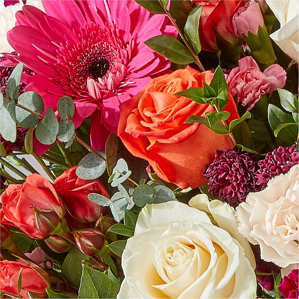 Smell the Roses Bouquet –  Jy Floristeria, Trenton NJ