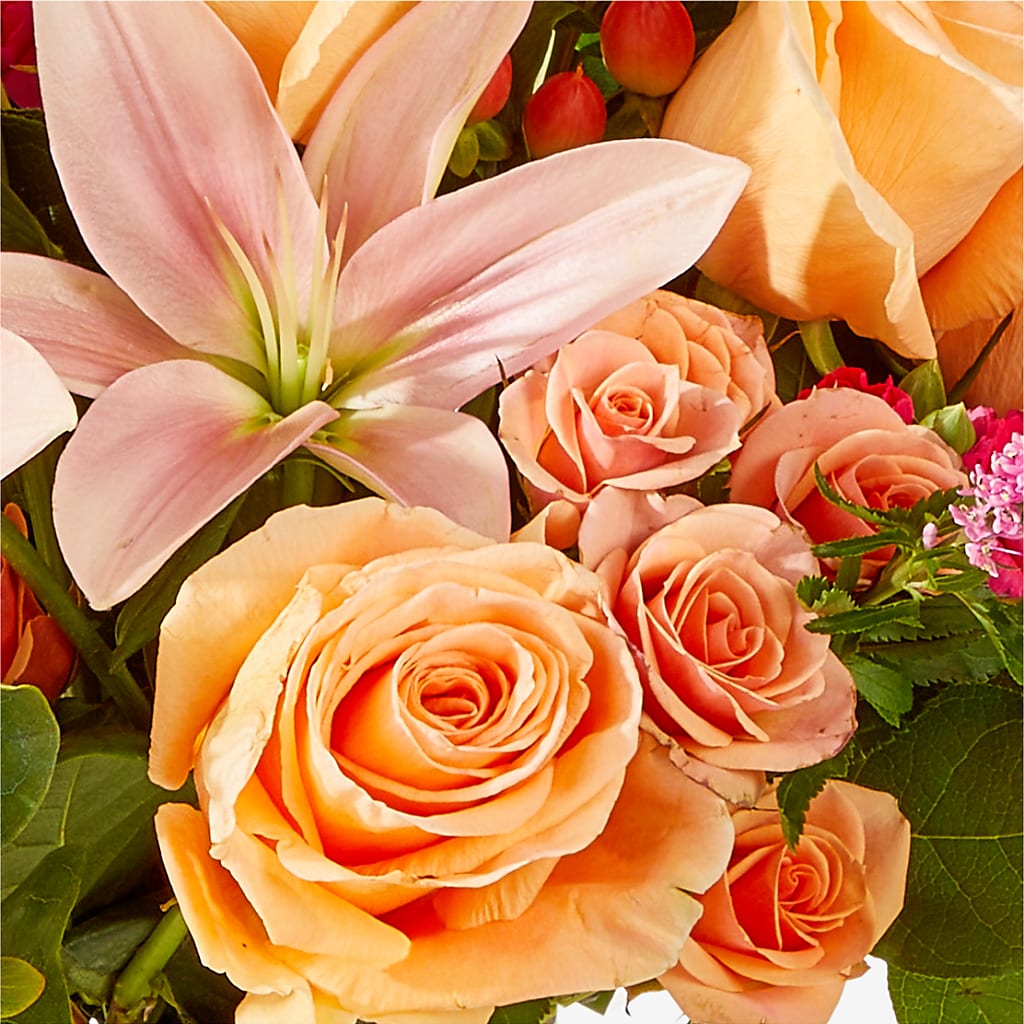 Bisous Bouquet –  Jy Floristeria, Trenton NJ