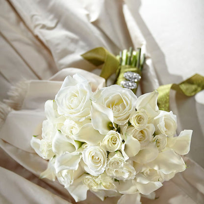 Serene Highness Bouquet –  Jy Floristeria, Trenton NJ